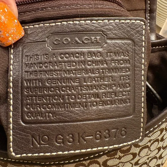 VINTAGE COACH 6376 Soho Brown Signature MonogramLogo Jacquard Shoulder Bag